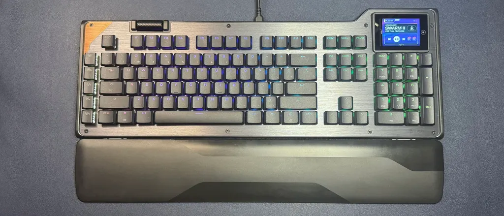 Turtle Beach Command Series KB5评测:兼具触控屏和数字键的键盘 图片