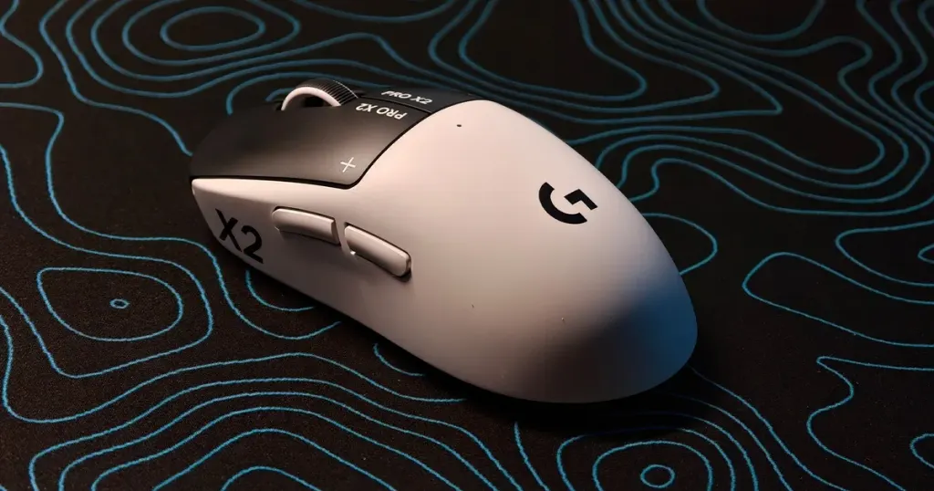 罗技PRO X2 SUPERSTRIKE游戏鼠标:轻盈而不失手感 图片