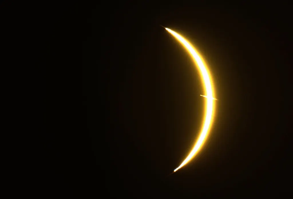 NASA发布神秘天文现象:可能是流星 图片