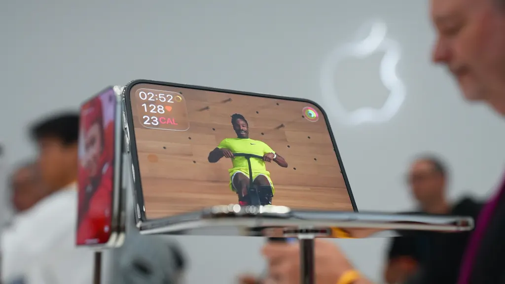 苹果旧款iPhone价格突然上涨100美元 图片