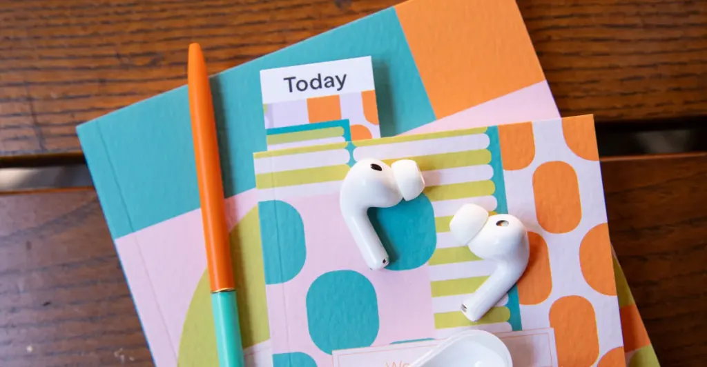 苹果未推出带摄像头的AirPods,我对此感到欣慰 图片